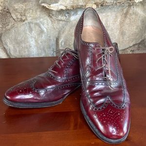 Vintage Ferragamo Burgundy Leather Wingtip Oxford size 11